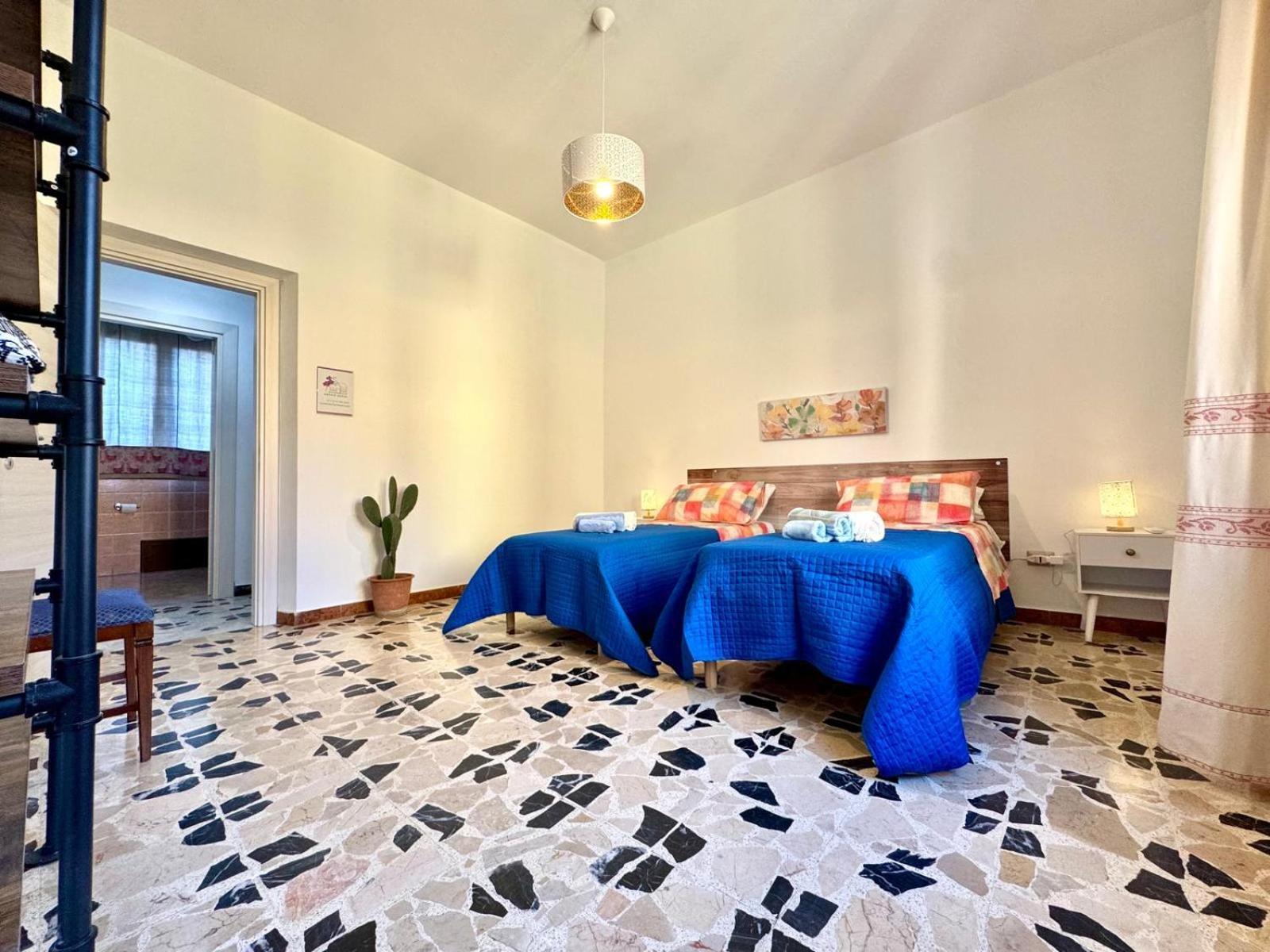 Orchid House Apartamento Bari Sardo Exterior foto